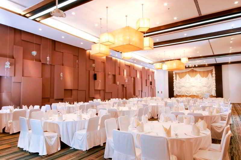 Kameo Grand Hotel & Serviced Apartment, Ράγιονγκ Εξωτερικό φωτογραφία