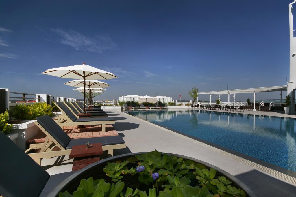 Kameo Grand Hotel & Serviced Apartment, Ράγιονγκ Εξωτερικό φωτογραφία