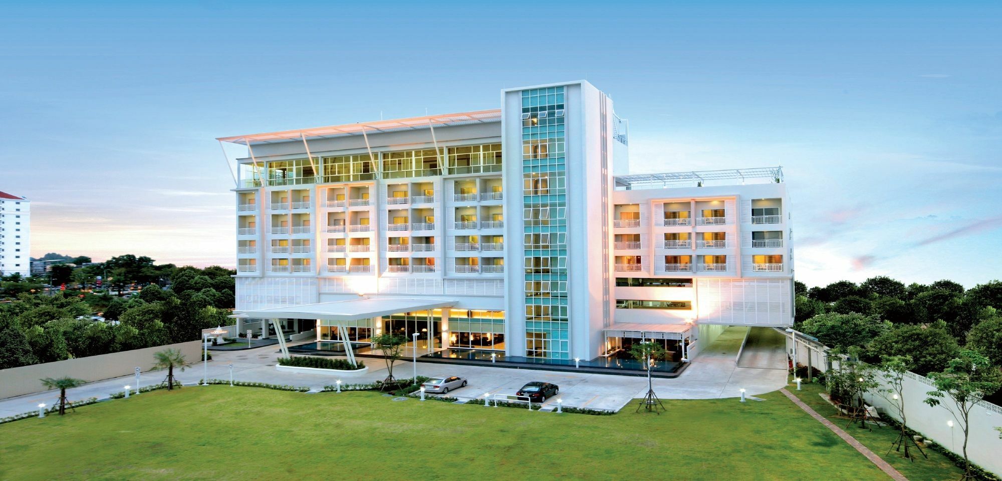 Kameo Grand Hotel & Serviced Apartment, Ράγιονγκ Εξωτερικό φωτογραφία